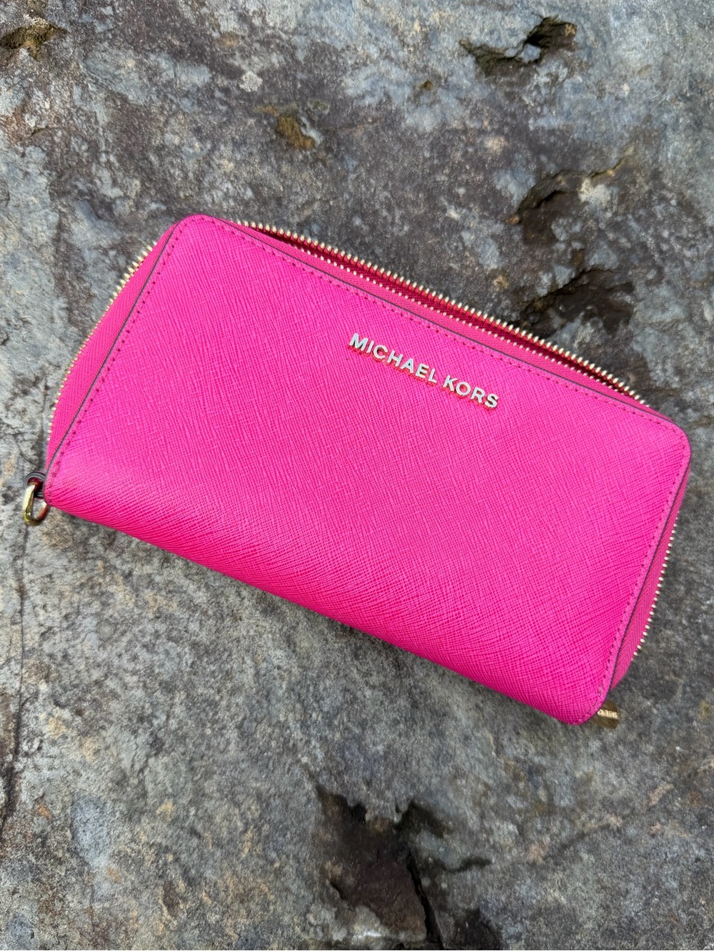 Michael Kors Gold Hot Pink Raspberry Saffiano Leather Jet Set Wallet